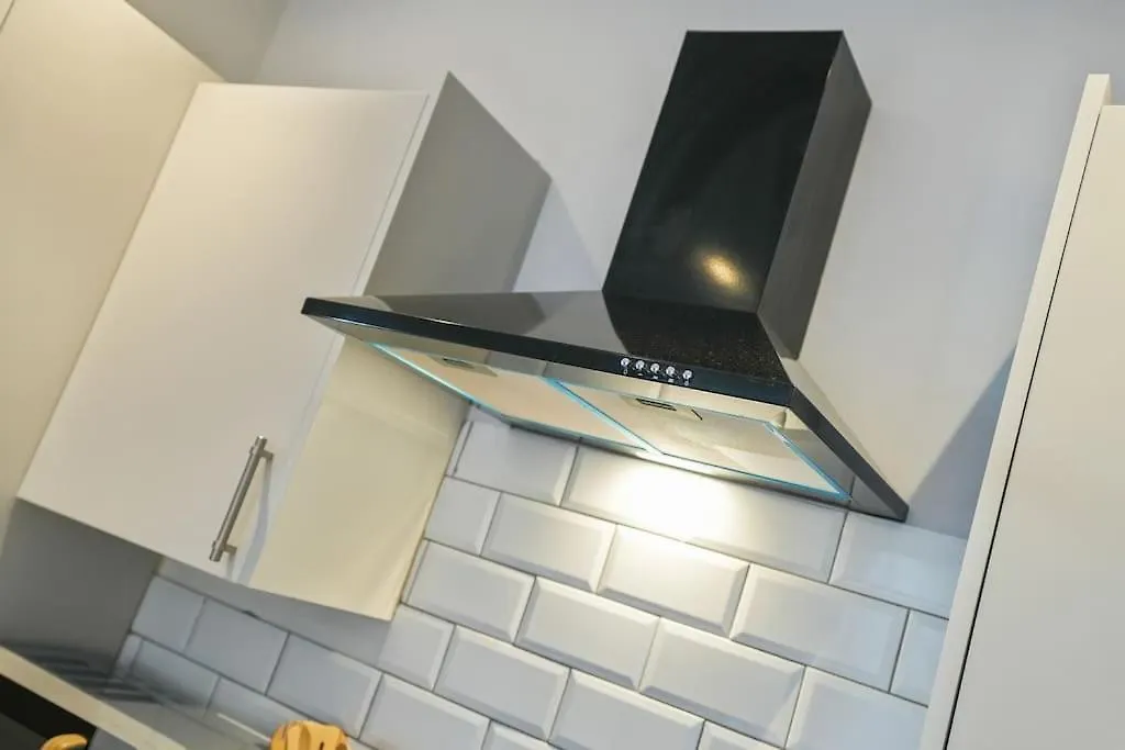 Modern 2 Bed Apt, 7Ft Pool Table, Sheffield City Centre, Free Parking, Netflix - Hosted By Stay Host Save 公寓